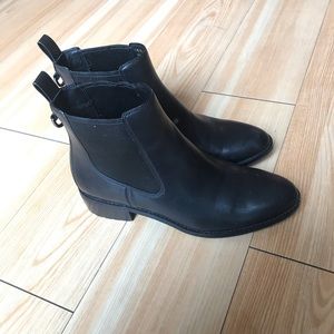 Cole Shawn Newburg Black Leather Boot Size 9